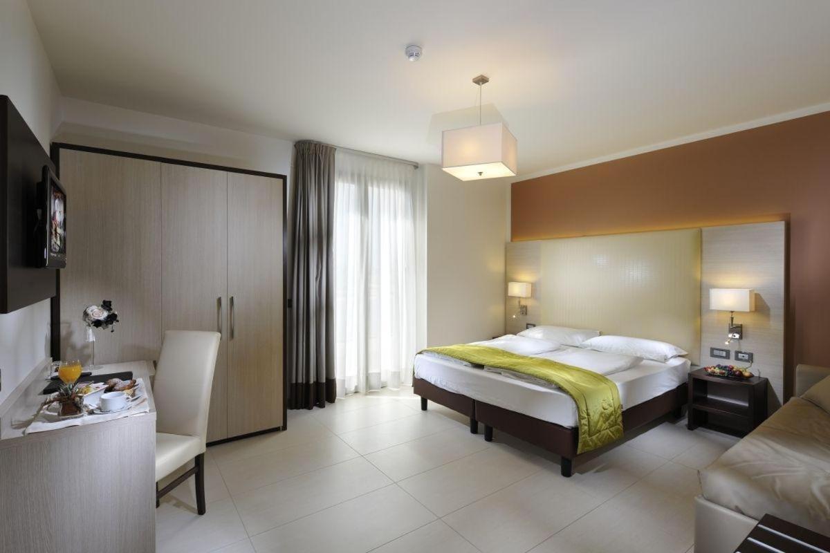 Hotel Lido Bibione Beach Exterior photo